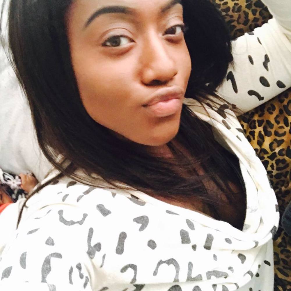 Meet your Posher, Laced